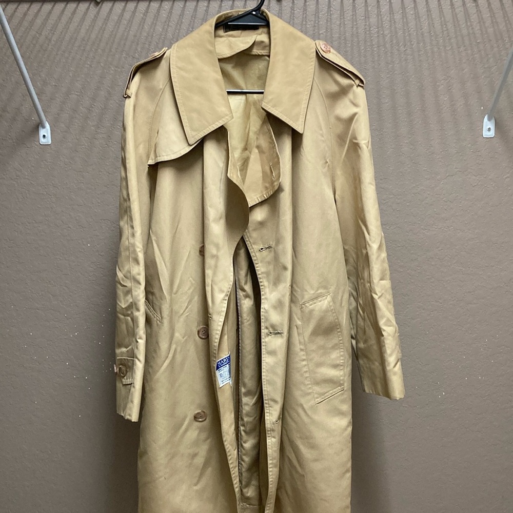 Wear in Good Health Trench Coat 38 Short
